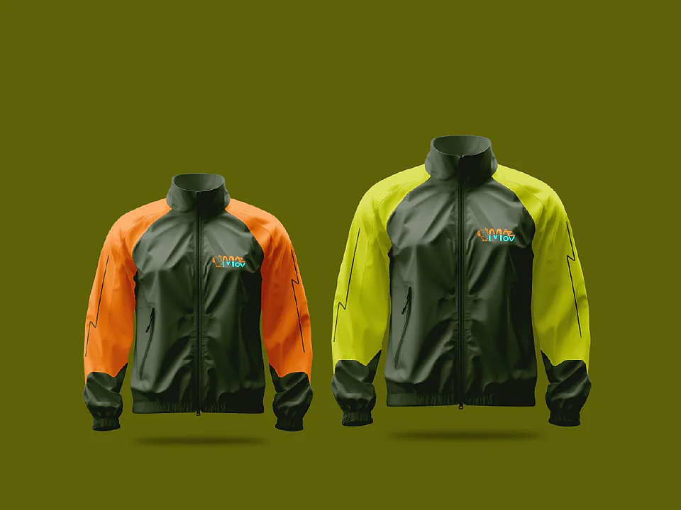 Duas jaquetas esportivas da marca, uma laranja e outra verde limão